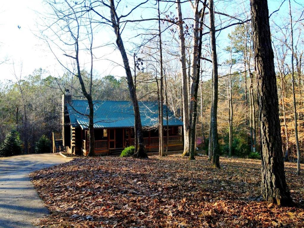 740 Mountain Shadows Drive, Hamilton, GA, 31811