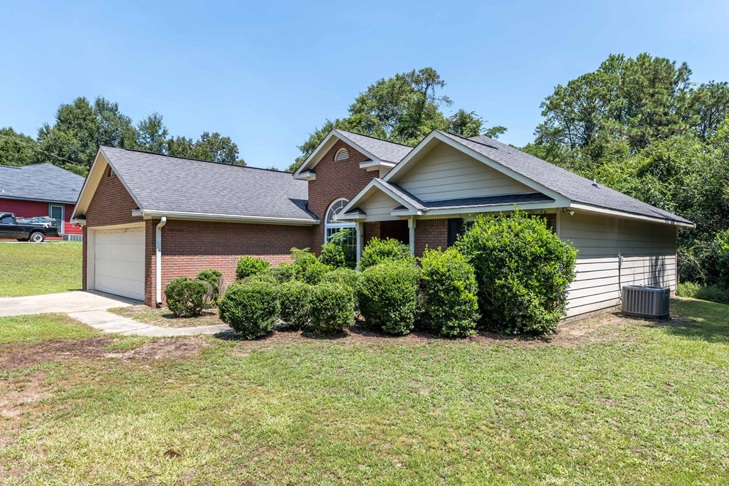 115 Lee Road 2106, Phenix City, AL, 36870