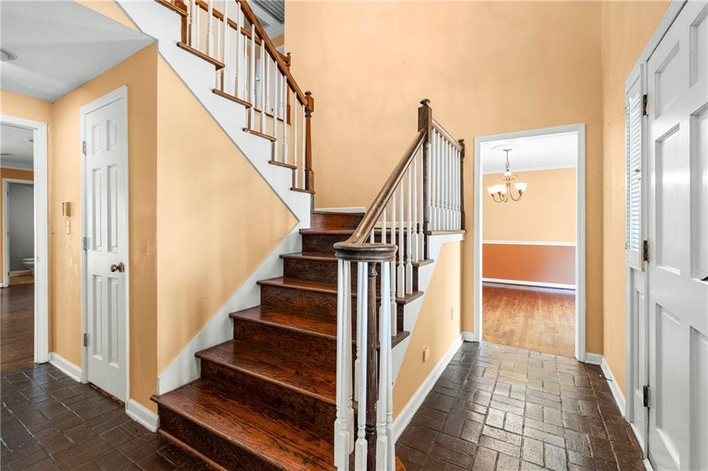 6802 Ellis Dr, Columbus, GA 31904