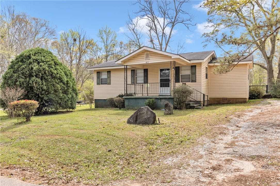 411 Brannon Ave, Opelika, AL 36801, USA — Photo 2