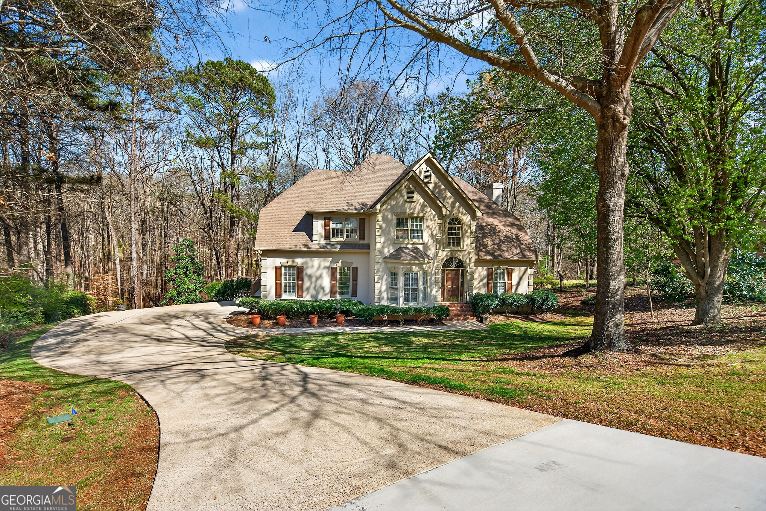 227 Ashford Cir, LaGrange, GA 30240