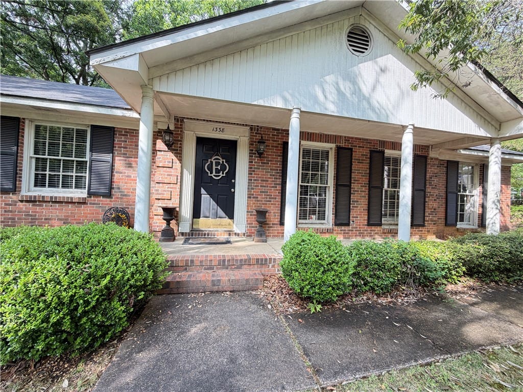 1338 Peachtree Cir, Auburn, AL 36830