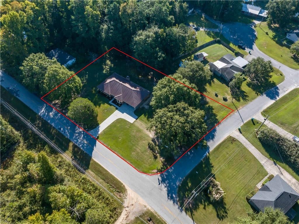 2566 Lamb Rd, Smiths Station, AL 36877