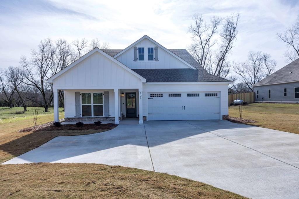 124 Chinaberry st, Pine Mountain, GA 31822