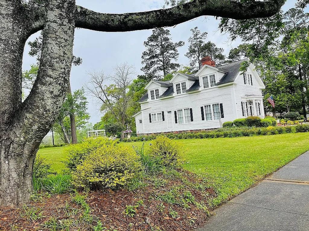 233 Dogwood Avenue Northwest, Arlington, GA, 39813