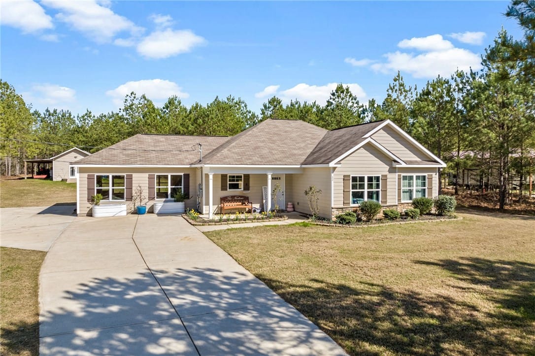 32 PINE GROVE, SALEM, AL, 36874