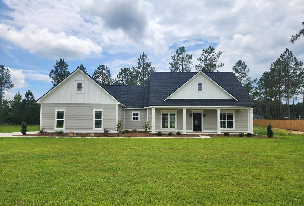 103 Stornoway Dr, Leesburg, GA 31763