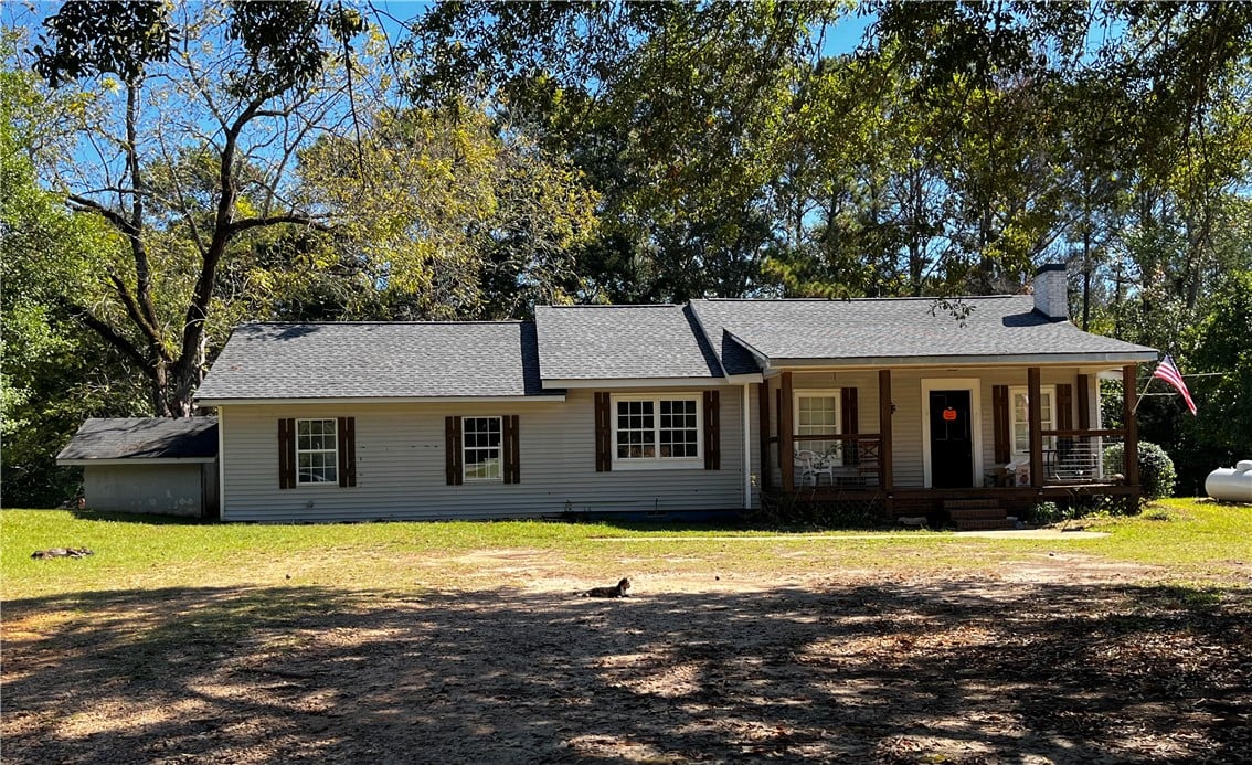 686 County Road 61, Roanoke, AL, 36274