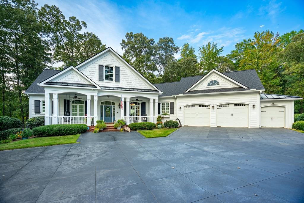 511 Brae Burn Court, Lanett, AL, 36863