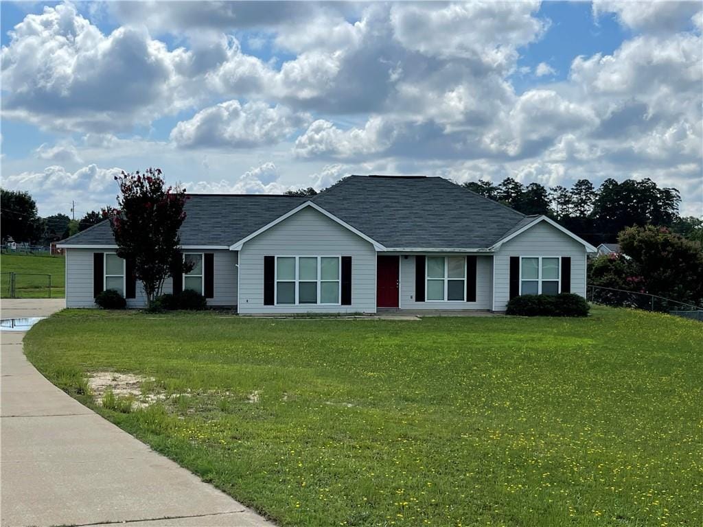 240 Lee Road 2111, Phenix City, AL, 36870