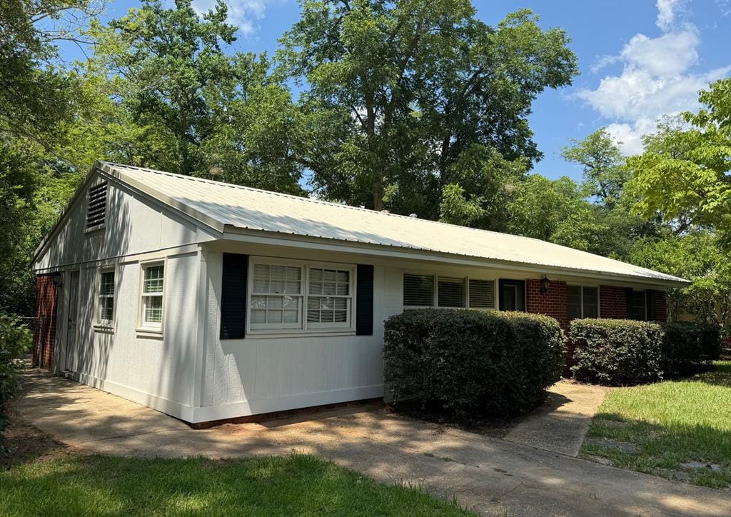 2311 Pembroke Dr, Albany, GA 31707