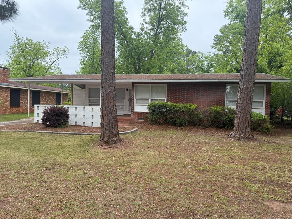 2312 Whispering Pines Rd, Albany, GA 31707