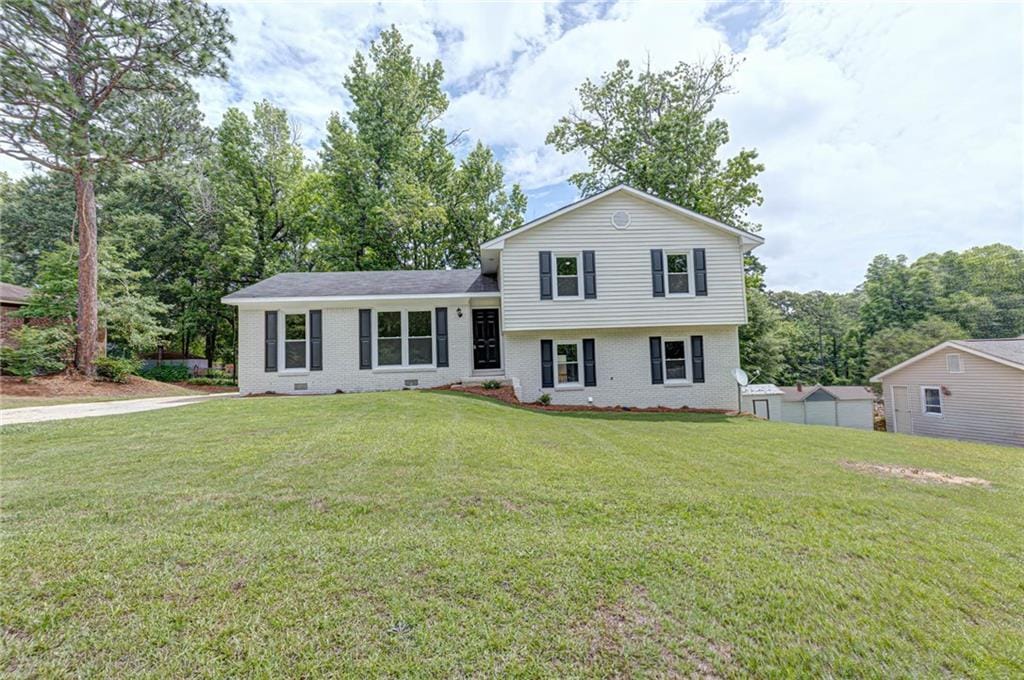 4302 Bridgewater Dr, Phenix City, AL 36867