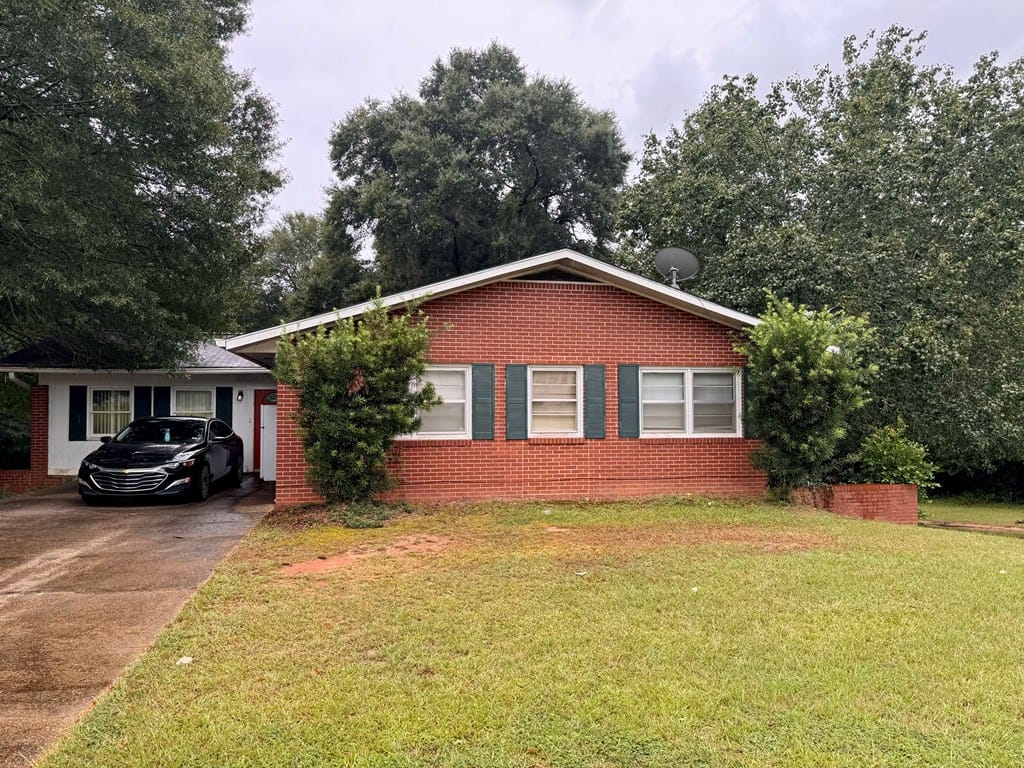 103 Register Street, Montezuma, GA, 31068