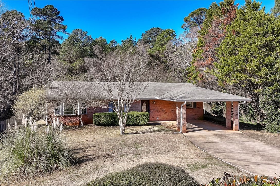 783 Iroquois Cir, Auburn, AL 36830, USA — Photo 2