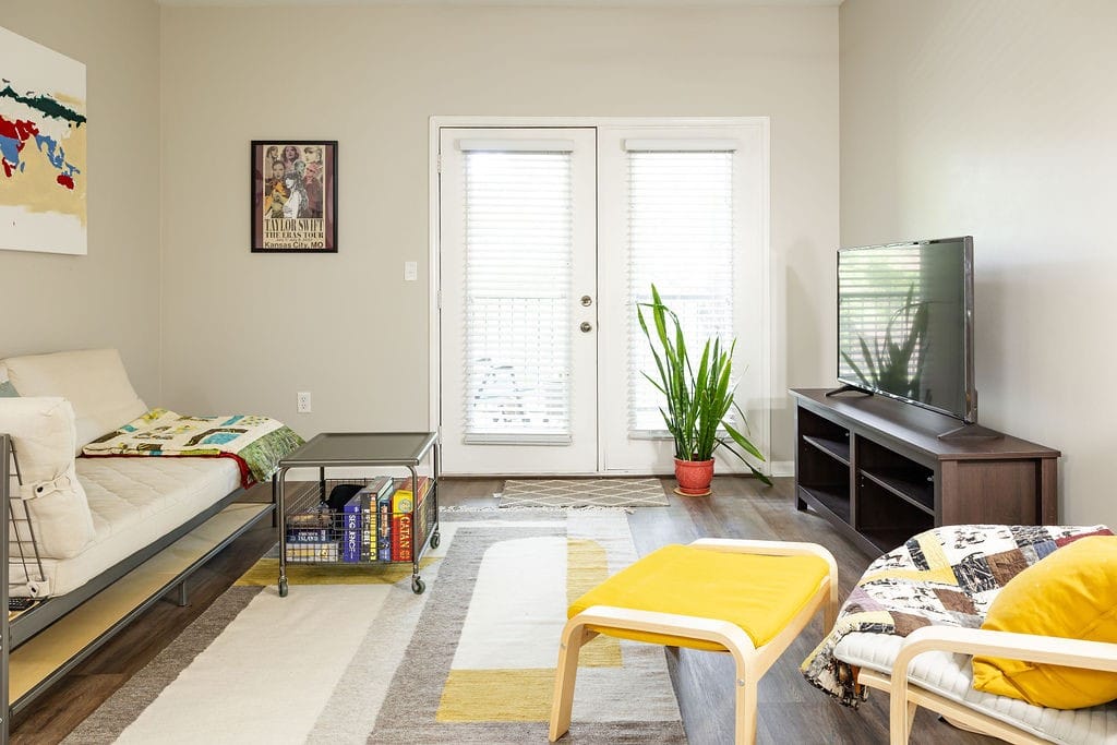 3297 COLLEGE #D201, AUBURN, AL, 36830