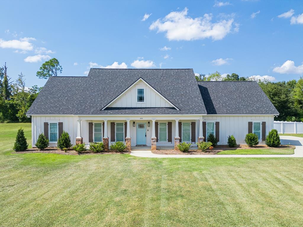 200 Hollister Dr, Albany, GA 31721