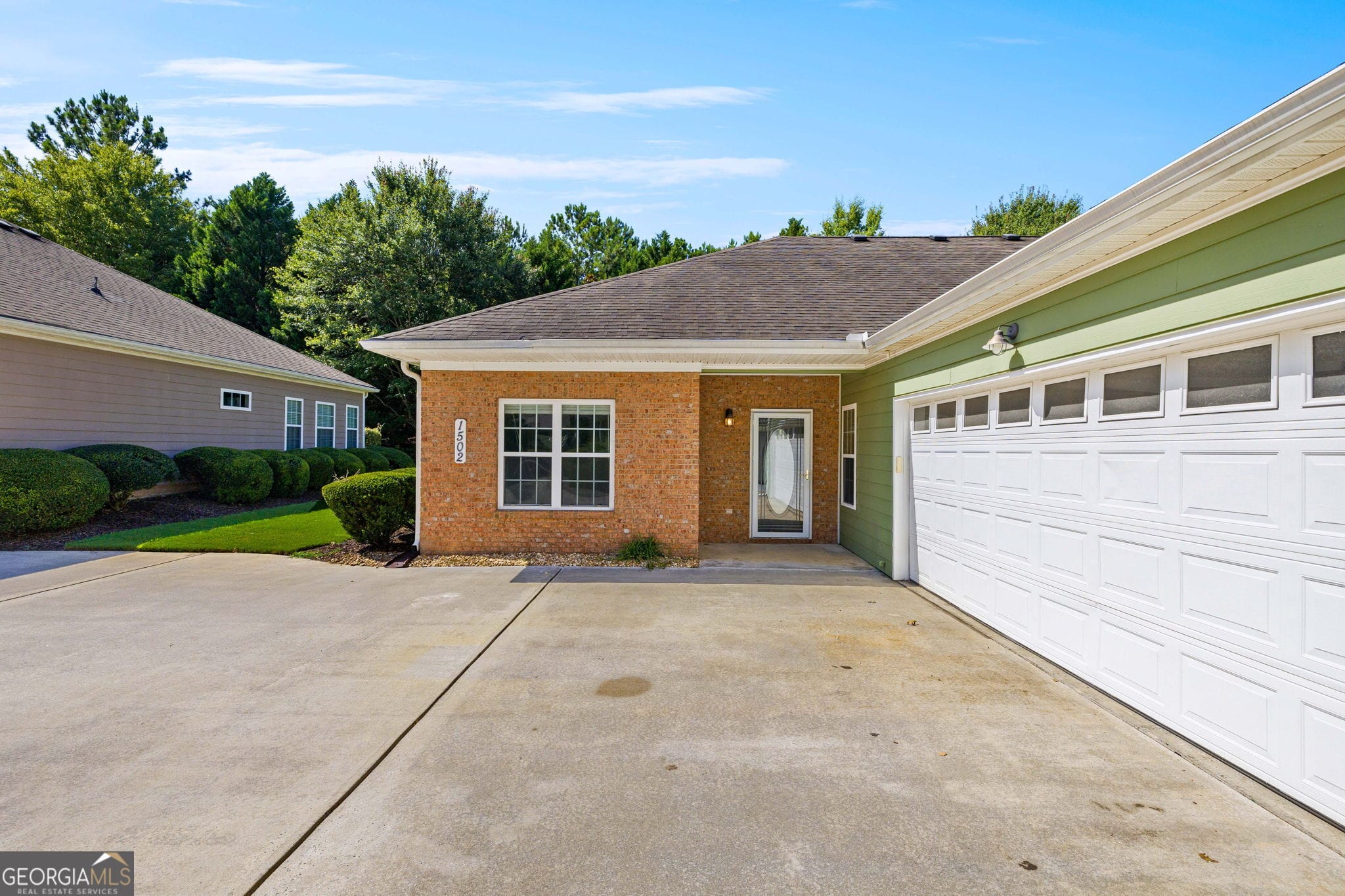 1502 Commonwealth Cir, Newnan, GA 30263, USA