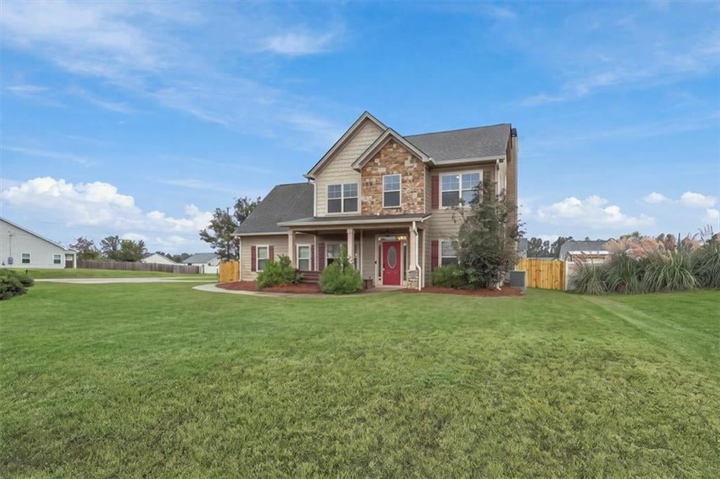 8 Churchhill Dr, Fort Mitchell, AL 36856