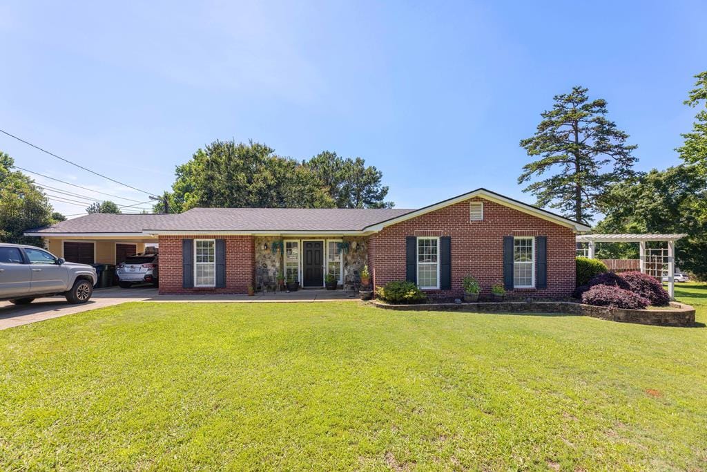 7979 Cooper Creek Rd, Columbus, GA 31909