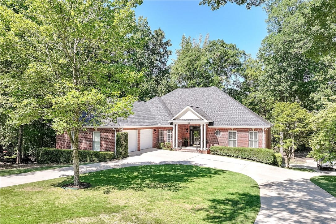 722 Patrick Road, Auburn, AL, 36830