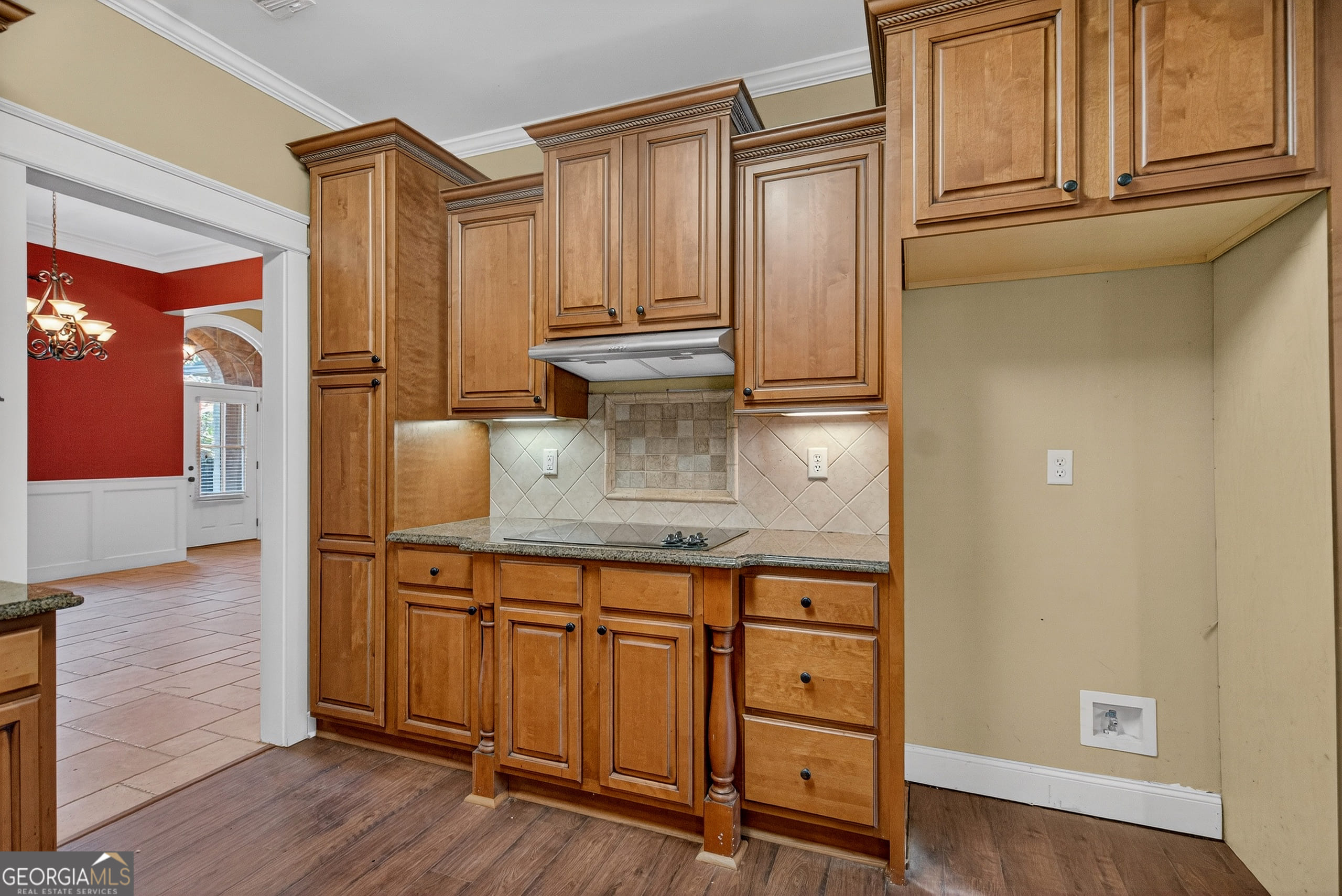 101 Riverbluff Dr, LaGrange, GA 30240