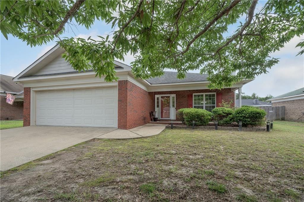 61 Lincolnshire, Phenix City, AL, 36870