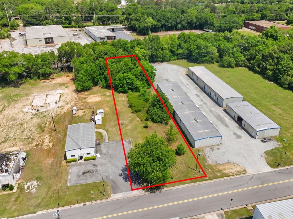 821 Flint Ave, Albany, GA 31701