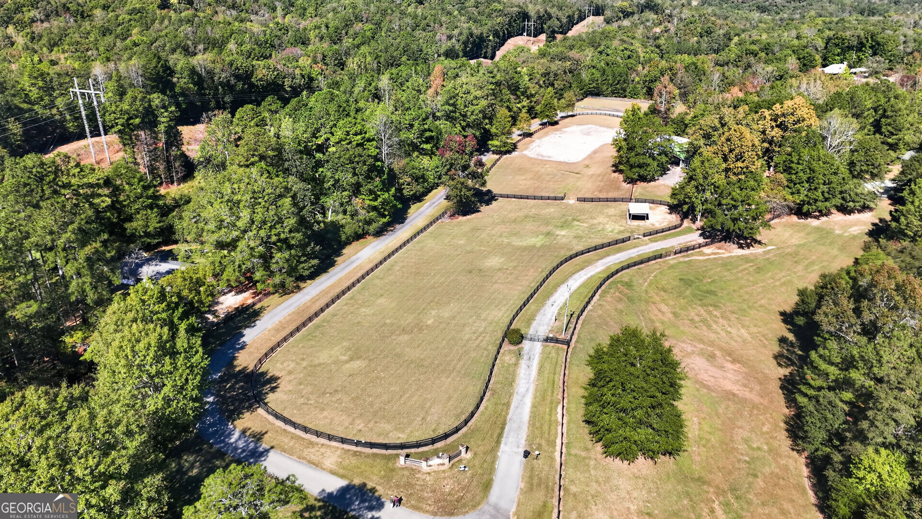 35 Saddleback Farms Dr, Newnan, GA 30263