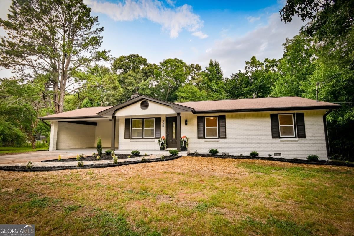 38 Red Oak Dr, Newnan, GA 30263