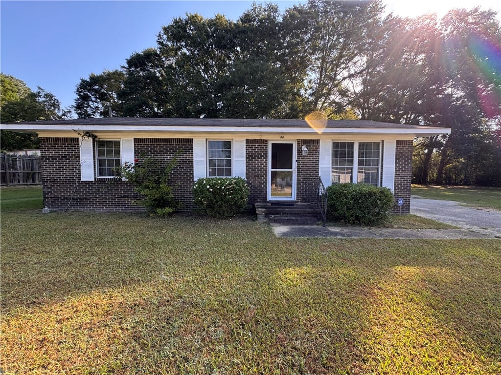 44 College Street North, Notasulga, AL, 36866