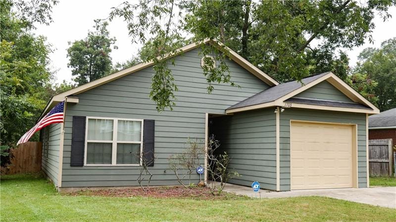 1703 17th, Phenix City, AL, 36867