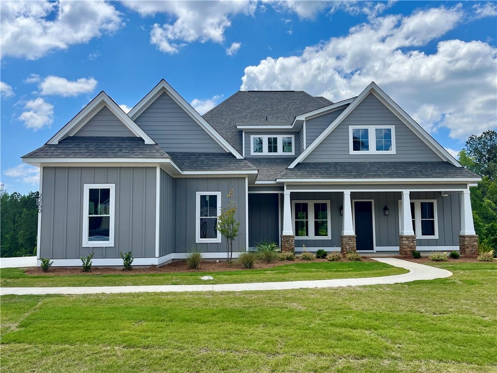 2250 Quail Cv, Opelika, AL 36801