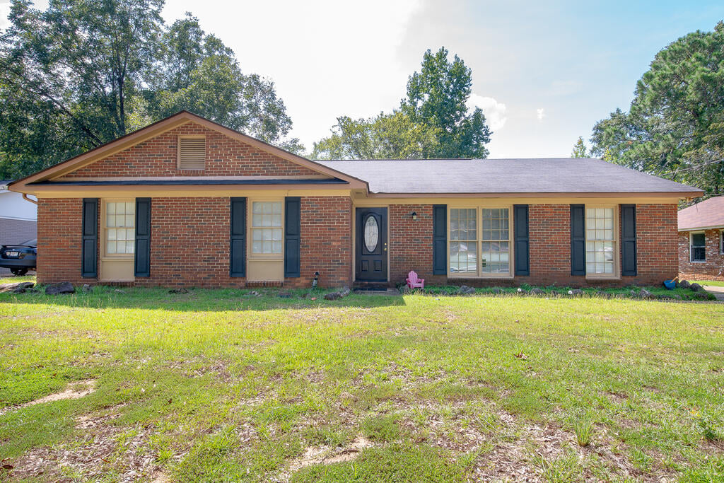3540 Califon Dr, Columbus, GA 31906