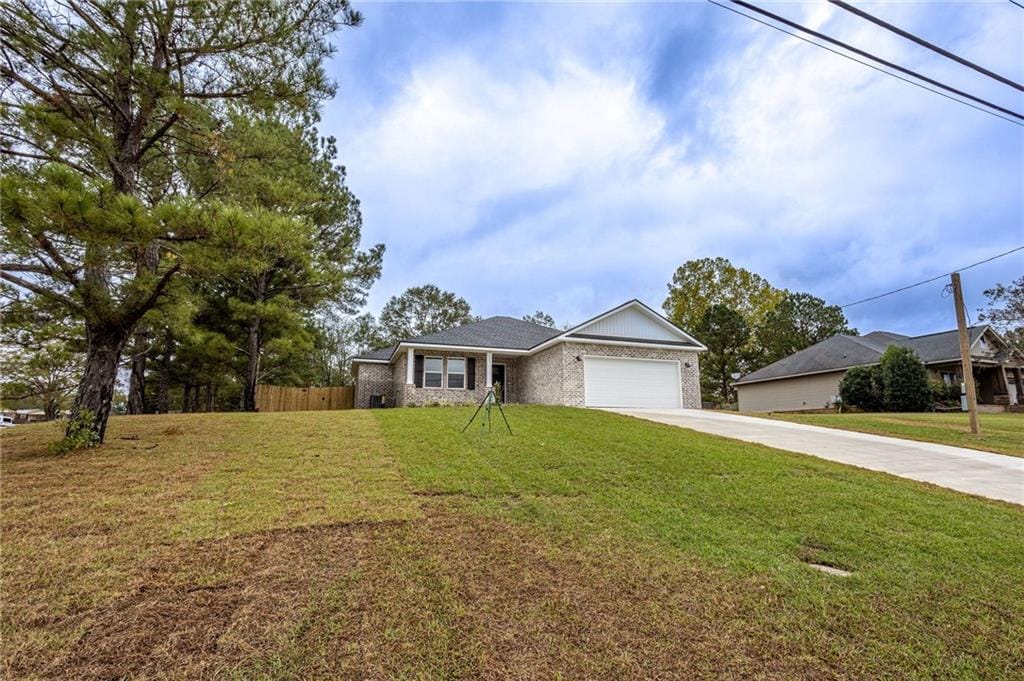 804 George C Wallace Dr, Enterprise, AL 36330