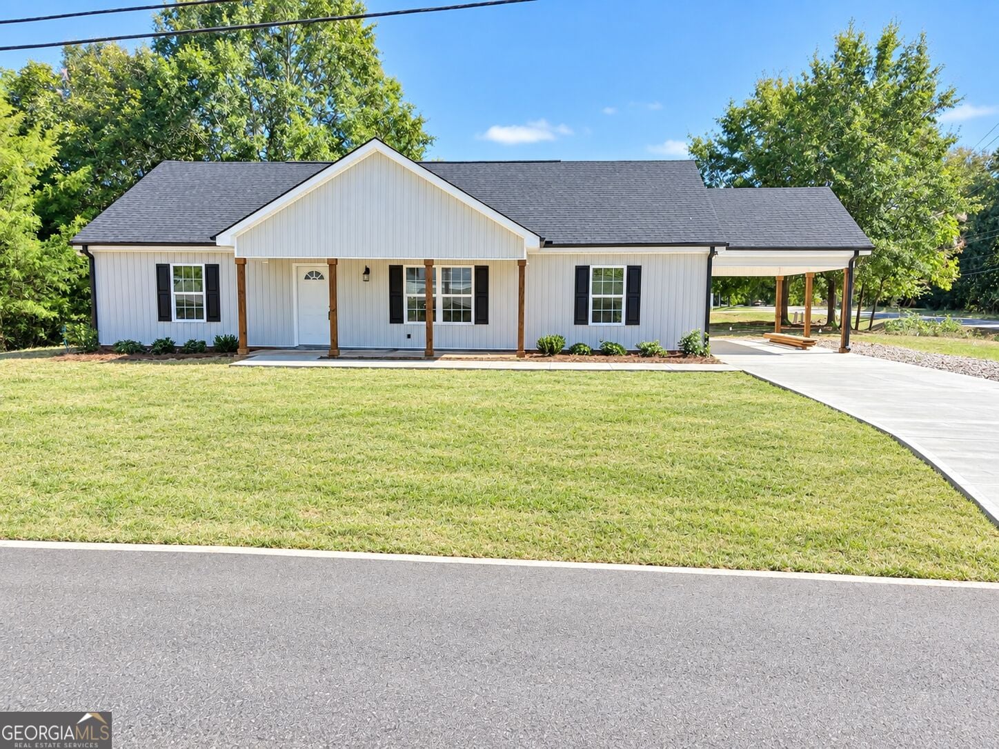 959 Goodrich Ave, Thomaston, GA 30286