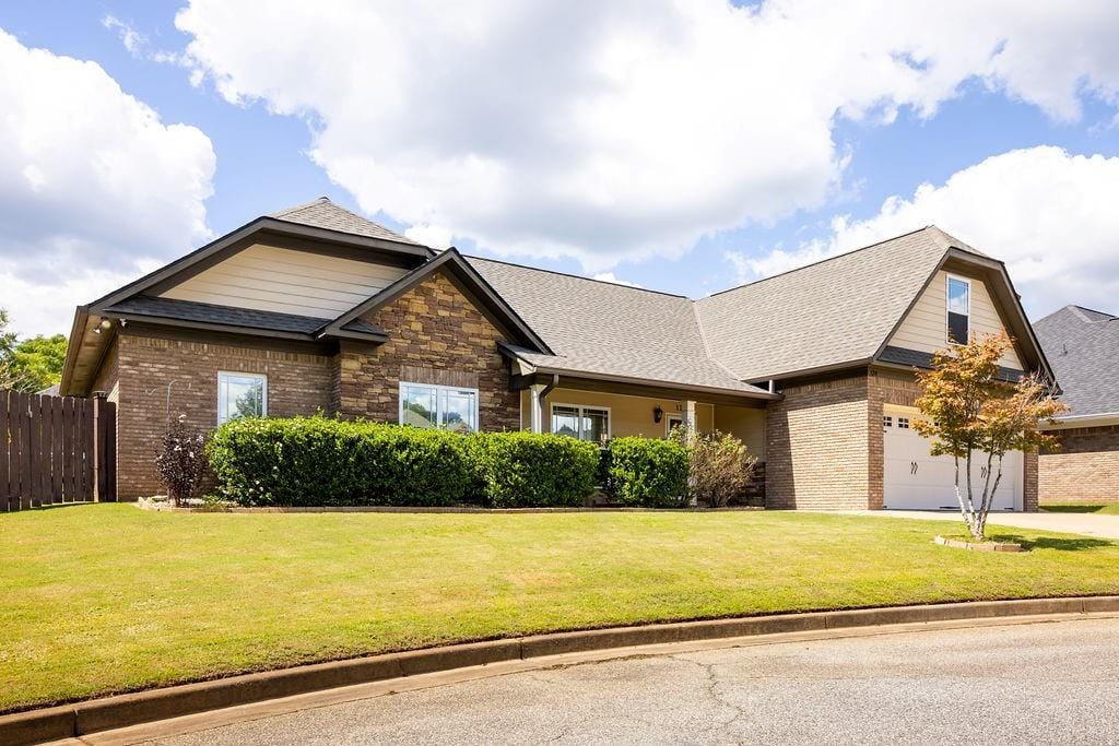 124 Rock, Smiths Station, AL, 36877 — Photo 3