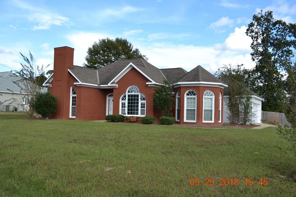 11 Lee Road 2080, Phenix City, AL, 36870