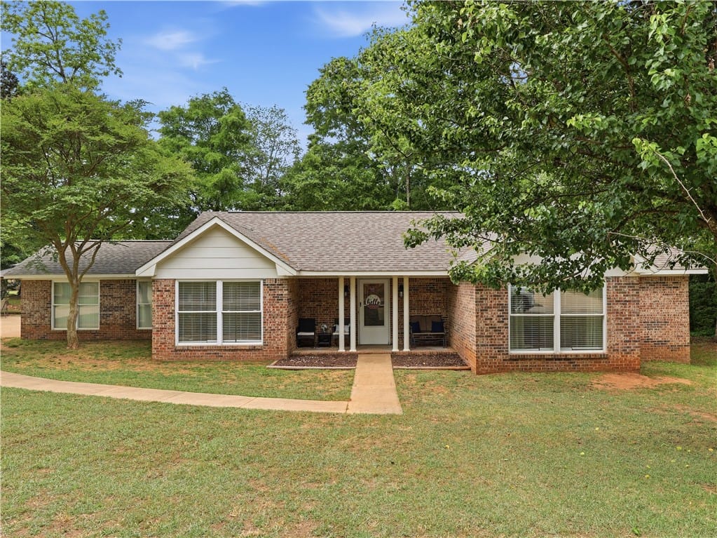 155 Evers St, Dadeville, AL 36853