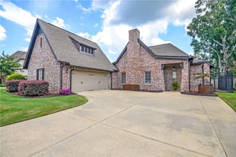 2639 MIMMS, Auburn, AL, 36832