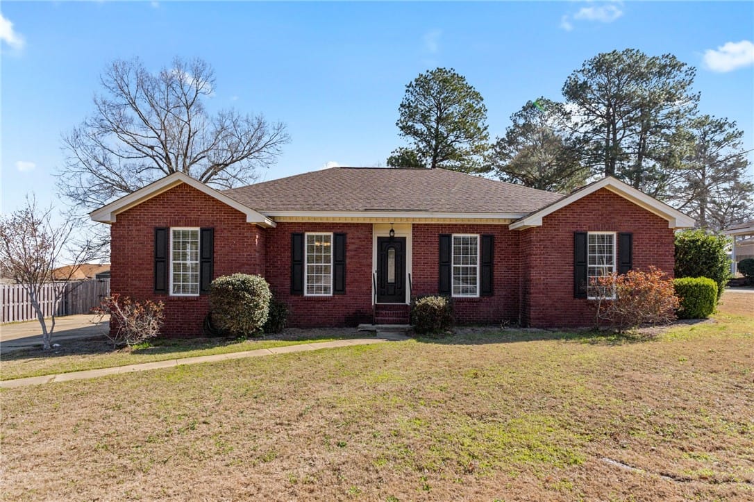 131 Lakeshore Drive, Pike Road, AL, 36064