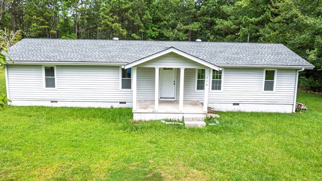 514 Phillips Rd, Warm Springs, GA 31830