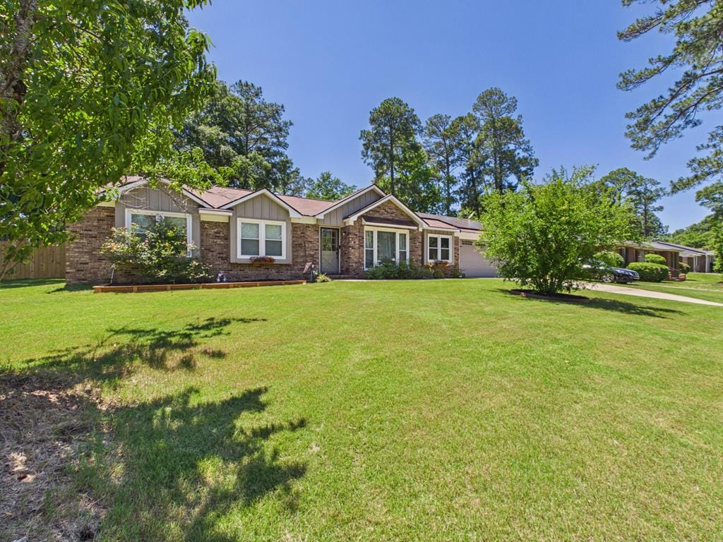 6301 Fox Chapel Dr, Columbus, GA 31904
