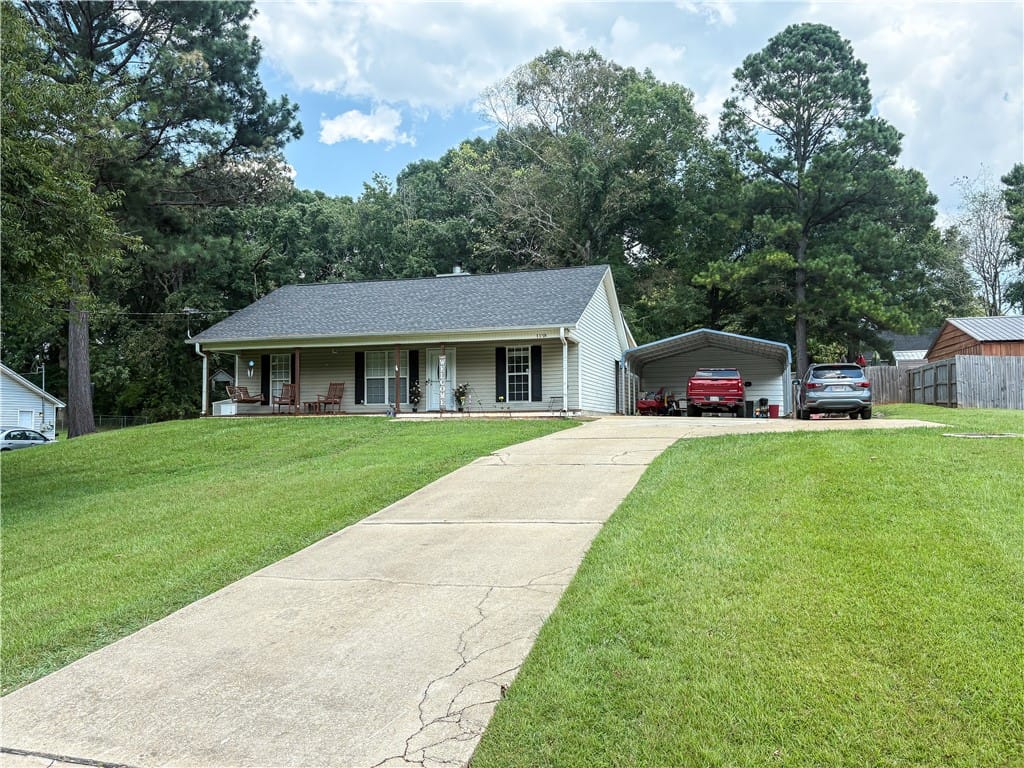1138 County Road 193, Valley, AL, 36854