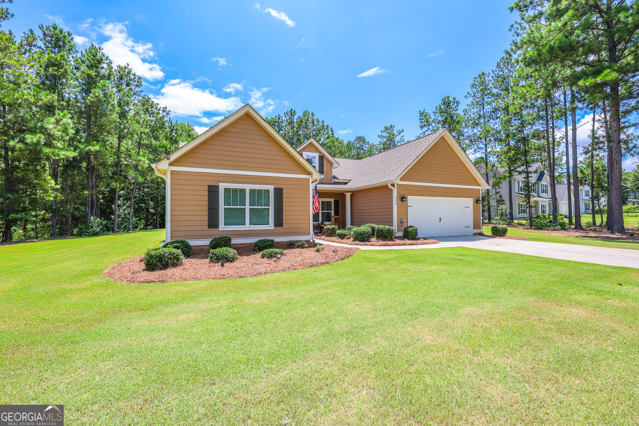 330 Fenwick Farms Dr, LaGrange, GA 30241