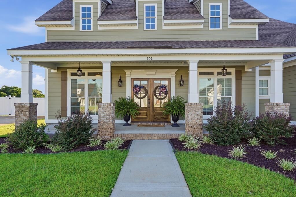 107 Hillgrove Ln, Leesburg, GA 31763