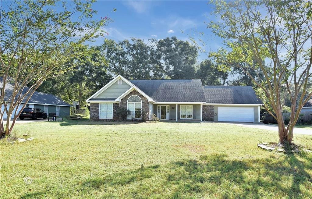 241 Owens, Fort Mitchell, AL, 36856