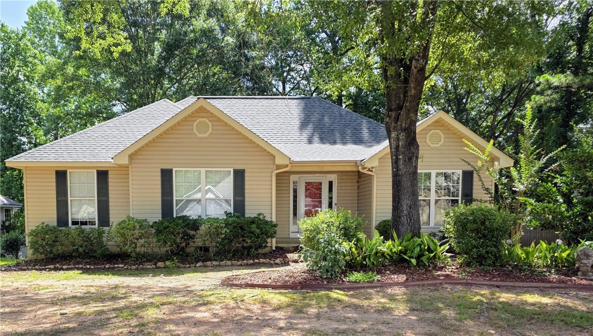 709 Groce Street, Opelika, AL, 36801