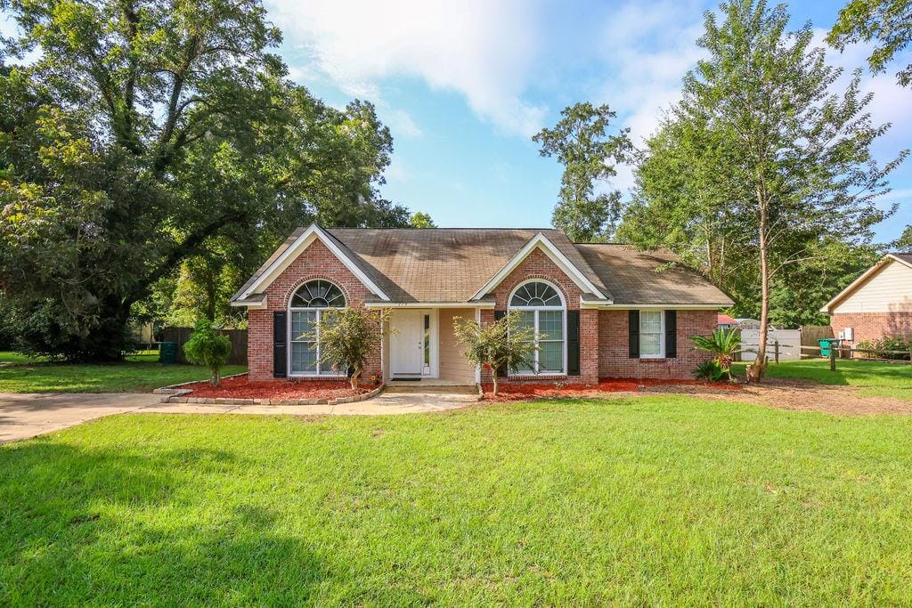 179 Saint Clair Drive, Leesburg, GA, 31763