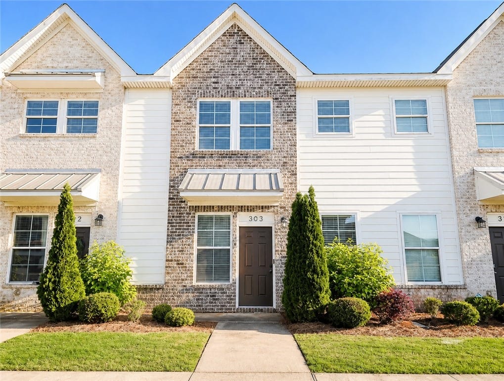 3855 Academy Drive #303, Opelika, AL, 36801 — Photo 1
